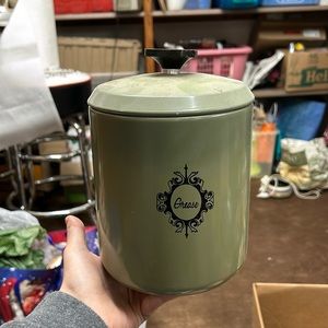 West Band Greene Container